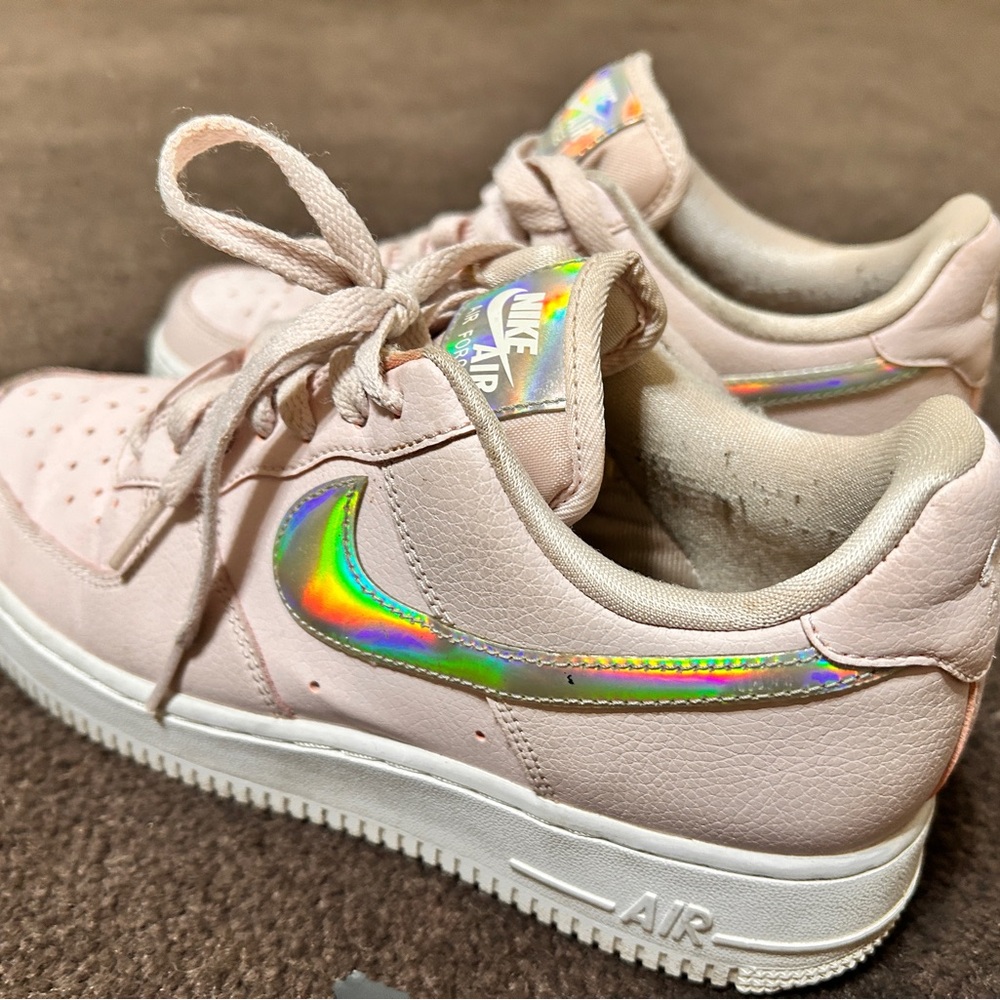 Nike Kids Light Pink Sneakers with Iridescent Swoosh